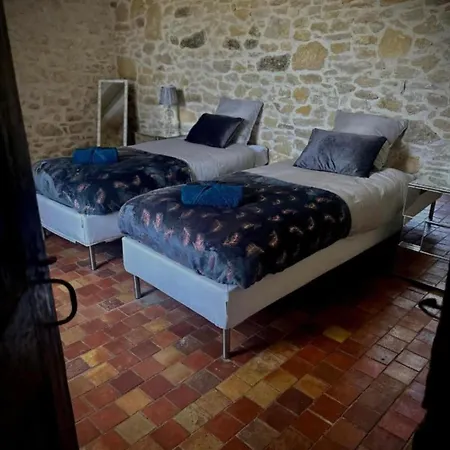 Сasa de vacaciones Le Domaine De Pépé *